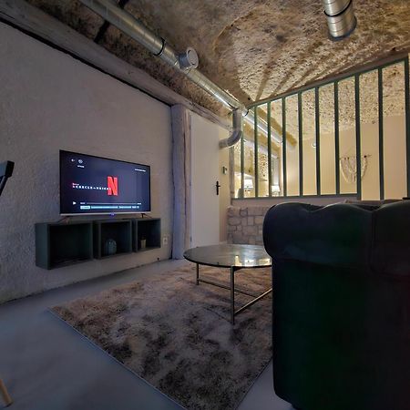 Apartament The Sweet Cave Saint-Étienne-de-Chigny Zewnętrze zdjęcie